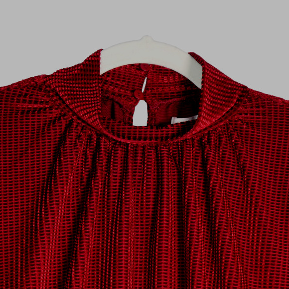 NEW Lost Wander Sweater Women XL Red Stretch Velvet Velour Textured Mock Top - Picture 2 of 9